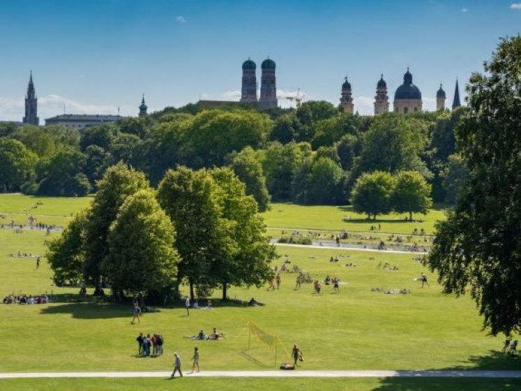 Englischer-Garten-Munich-747 by 560